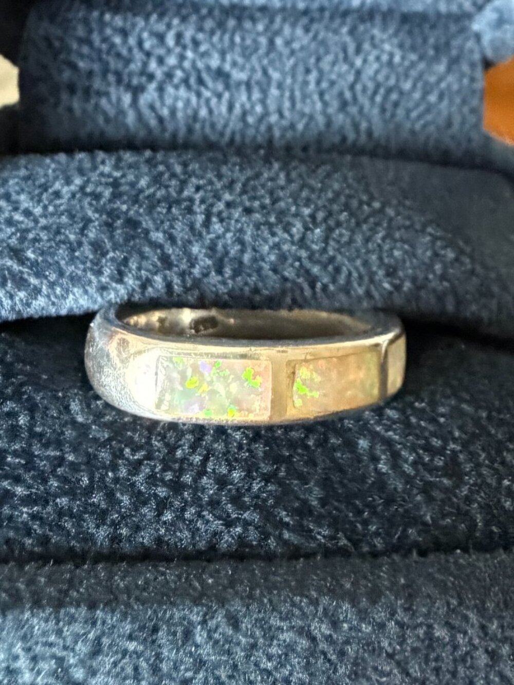 925 Silver Ring with 4 Opal Stones Inlay